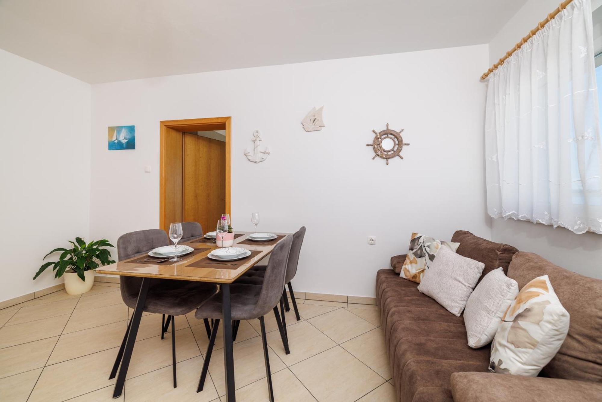Apartments Maja Dramalj Exteriér fotografie
